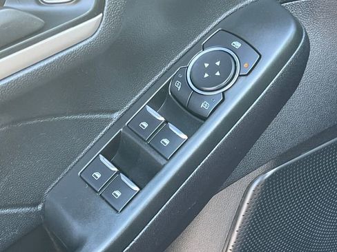 Used 2022 Ford Escape SE w/ Convenience Package image 14