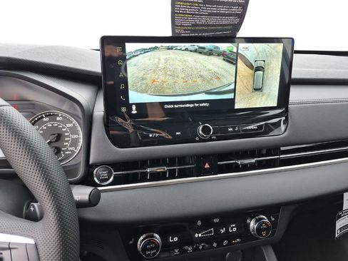 New 2026 Mitsubishi Outlander AWD image 23