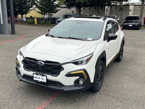 Used 2024 Subaru Crosstrek 2.5i Sport AWD/4WD image 5