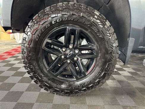 Used 2021 Chevrolet Silverado 1500 LT Trail Boss w/ Bed Protection Package AWD/4WD image 28