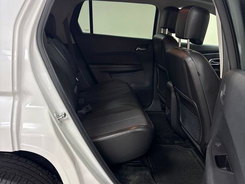 Used 2017 GMC Terrain SLT w/ Open Road Package FWD image 29