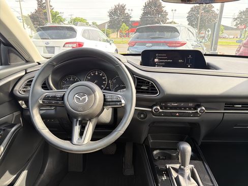 Used 2025 MAZDA CX-30 AWD 2.5 S w/ Preferred Package image 13