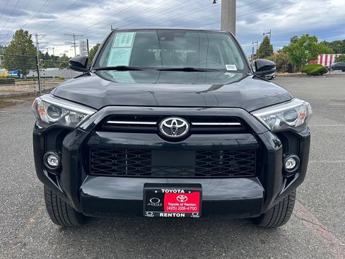 Certified 2024 Toyota 4Runner SR5 Premium w/ Moonroof Package AWD/4WD image 2