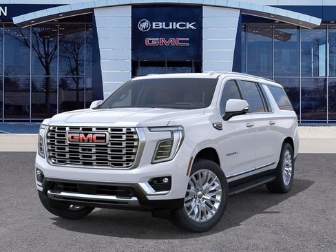 New 2026 GMC Yukon XL Denali AWD/4WD image 7