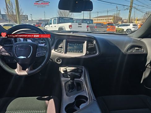 Used 2023 Dodge Challenger SXT RWD image 22
