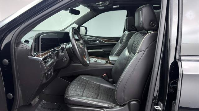 Used 2021 Cadillac Escalade ESV Sport Platinum RWD image 14