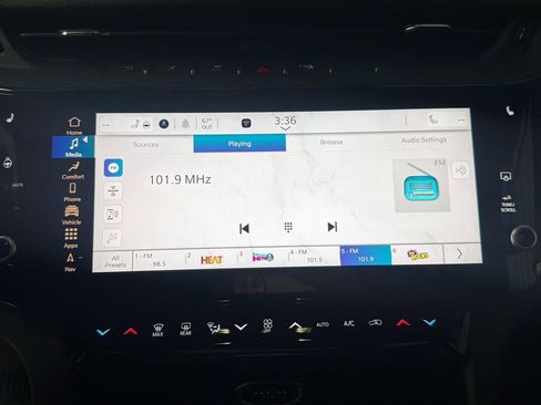 New 2026 Jeep Grand Cherokee L 4WD image 25