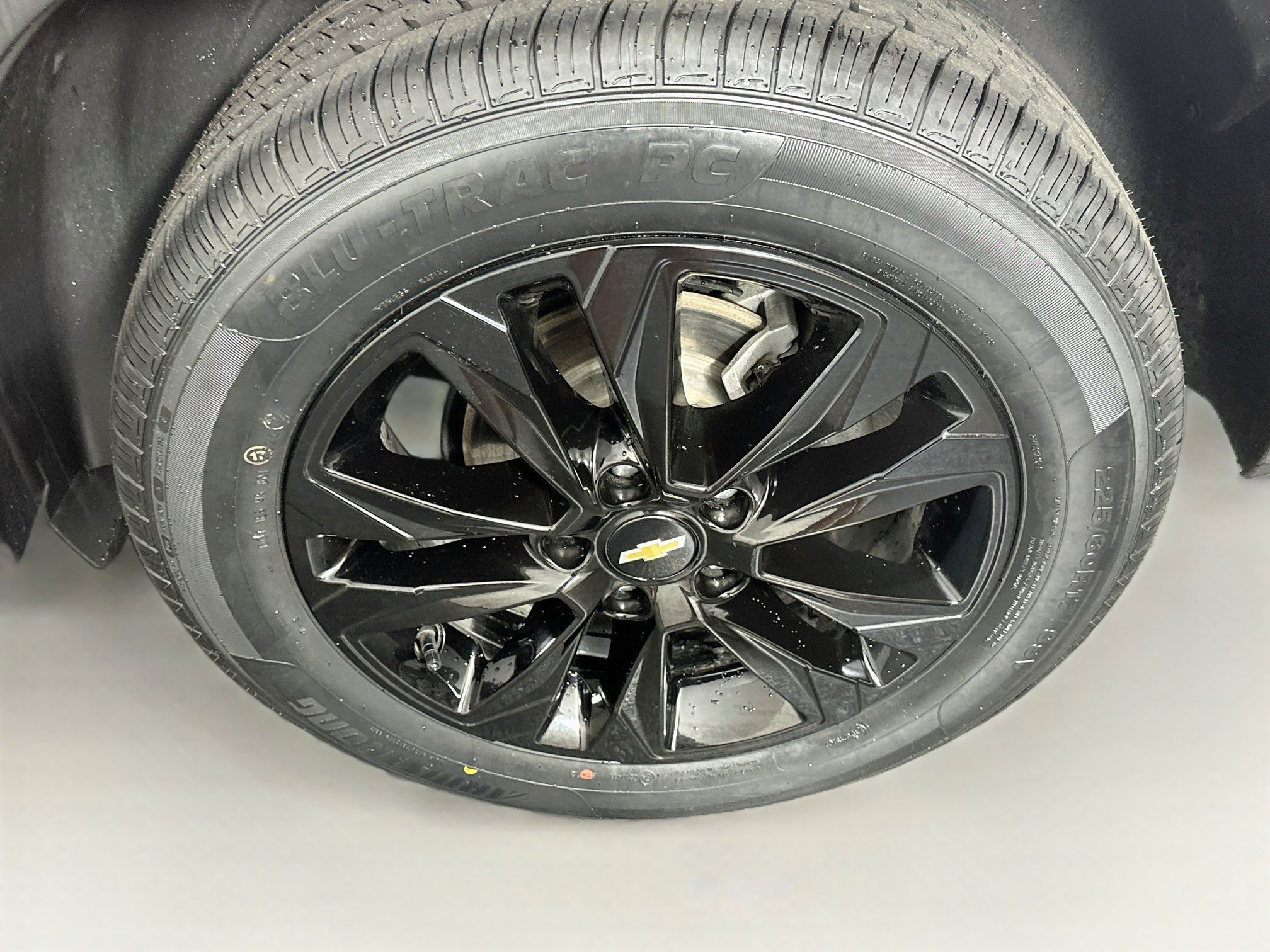 Used 2023 Chevrolet TrailBlazer LT FWD image 11