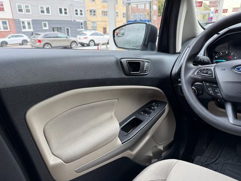 Used 2019 Ford EcoSport S image 27
