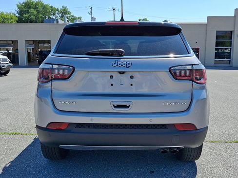 Used 2020 Jeep Compass Limited w/ Safety & Security Group AWD/4WD image 6