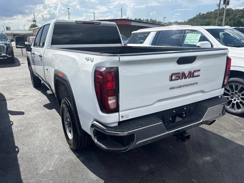 Used 2024 GMC Sierra 2500 Pro w/ Convenience Package AWD/4WD image 8