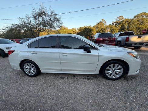Used 2017 Subaru Legacy 2.5i w/ Alloy Wheel Package image 7