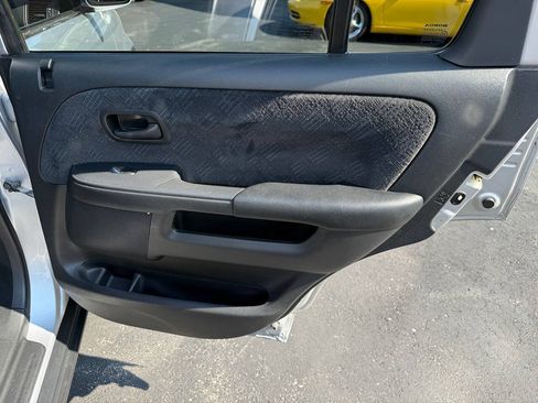 Used 2005 Honda CR-V EX image 27