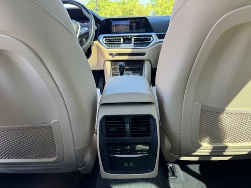 Used 2021 BMW 330i Sedan w/ Convenience Package RWD image 32