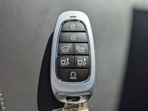 Used 2025 Hyundai Palisade Calligraphy image 34