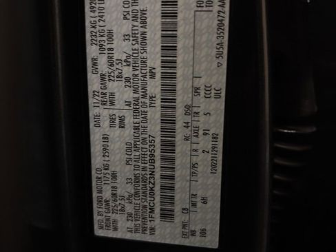 Used 2022 Ford Escape SEL w/ Technology Package image 14