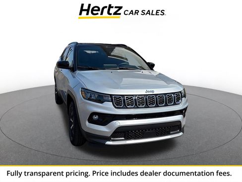 Used 2025 Jeep Compass Limited AWD/4WD image 1