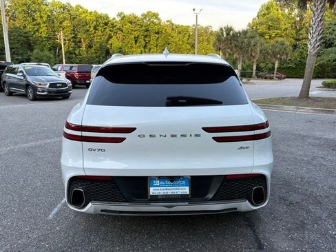 Used 2025 Genesis GV70 2.5T AWD/4WD image 4