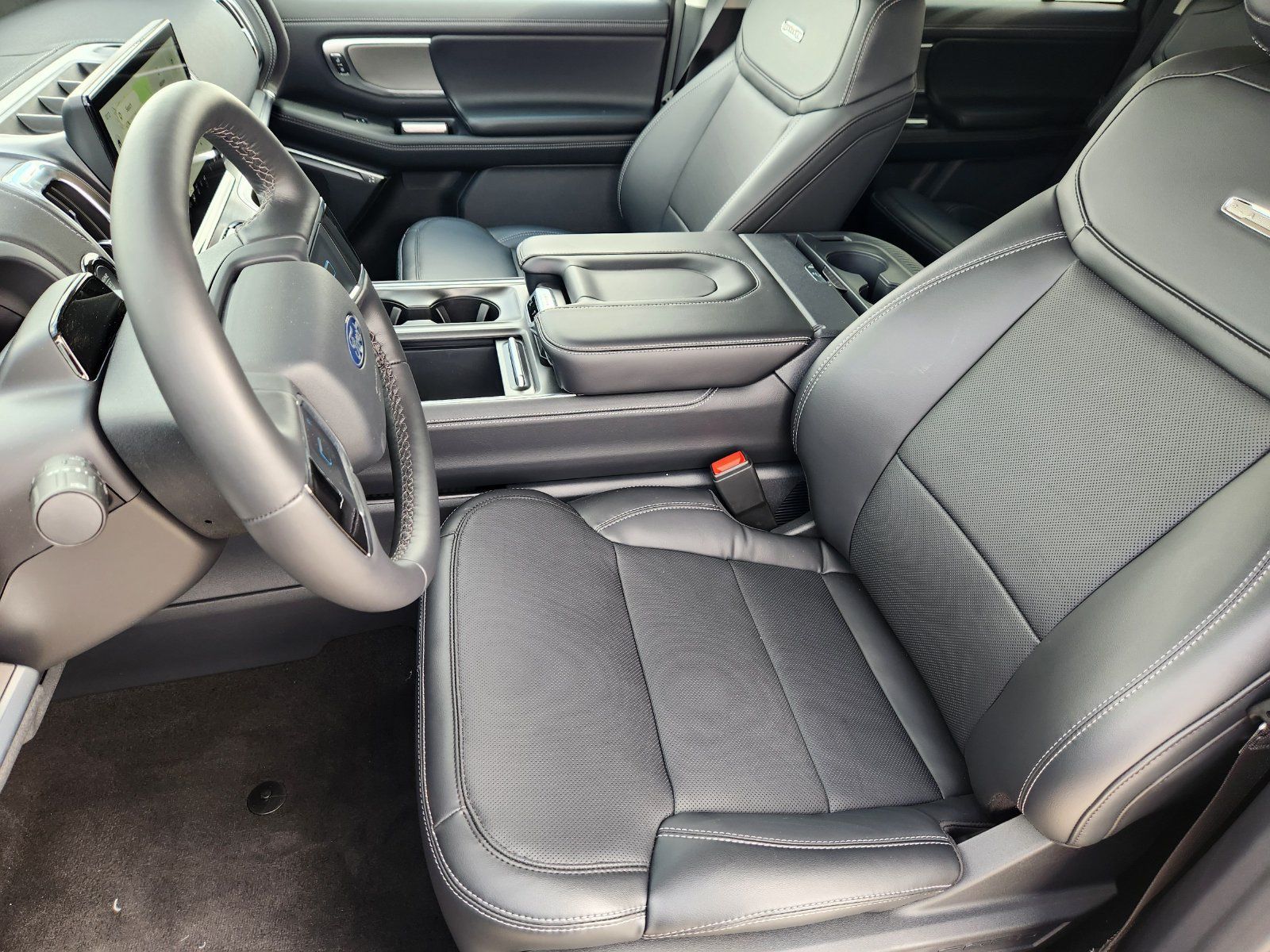 New 2026 Ford Expedition Platinum AWD/4WD image 12