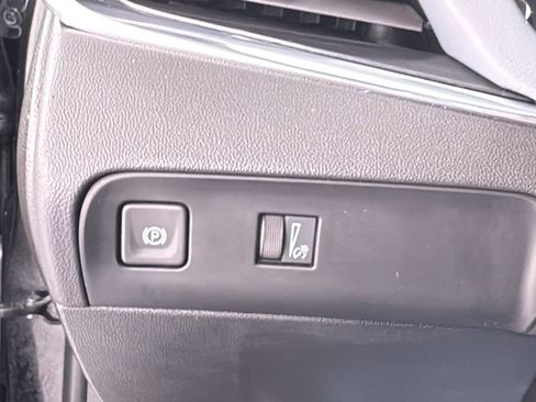 Used 2023 Buick Enclave Essence w/ Experience Buick Package image 37