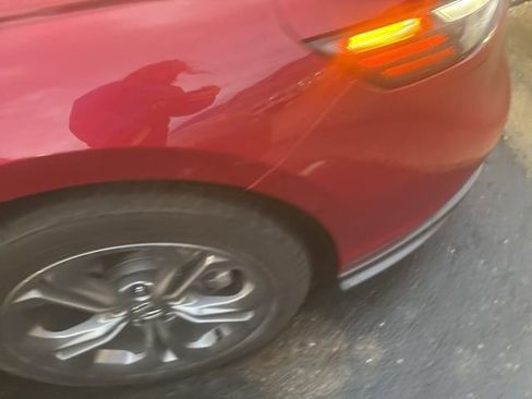 Used 2024 Honda Accord EX image 15