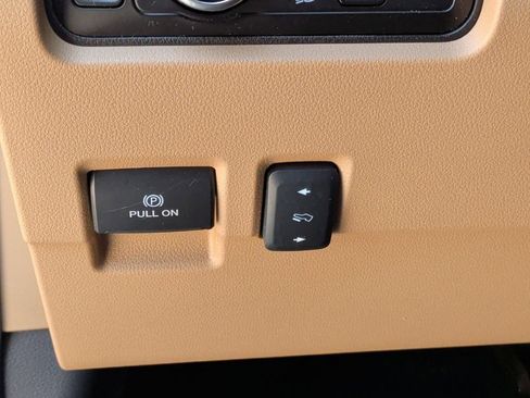 Used 2024 Ford F350 Lariat w/ Lariat Ultimate Package AWD/4WD image 16