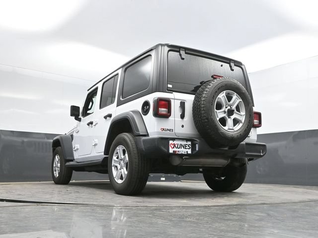Certified 2018 Jeep Wrangler Unlimited Sport S AWD/4WD image 51