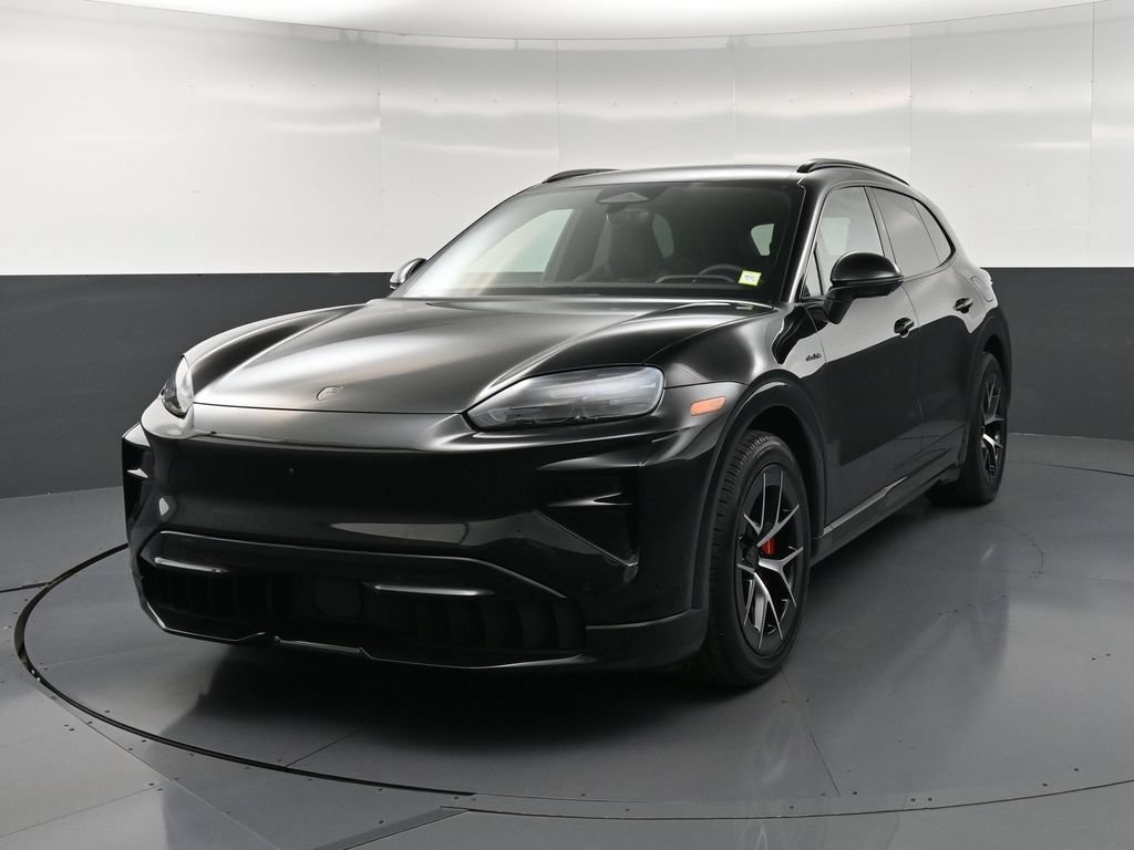 New 2026 Porsche Cayenne Turbo AWD/4WD image 1