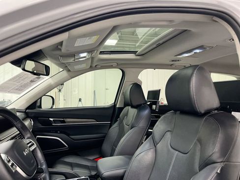 Used 2022 Kia Telluride EX w/ EX Premium Package AWD/4WD image 20