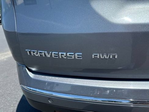 Used 2018 Chevrolet Traverse Premier AWD/4WD image 11