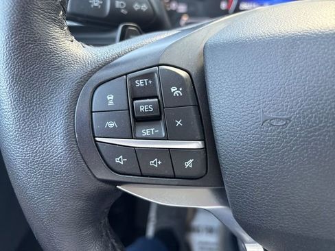 Certified 2020 Ford Explorer Limited AWD/4WD image 17