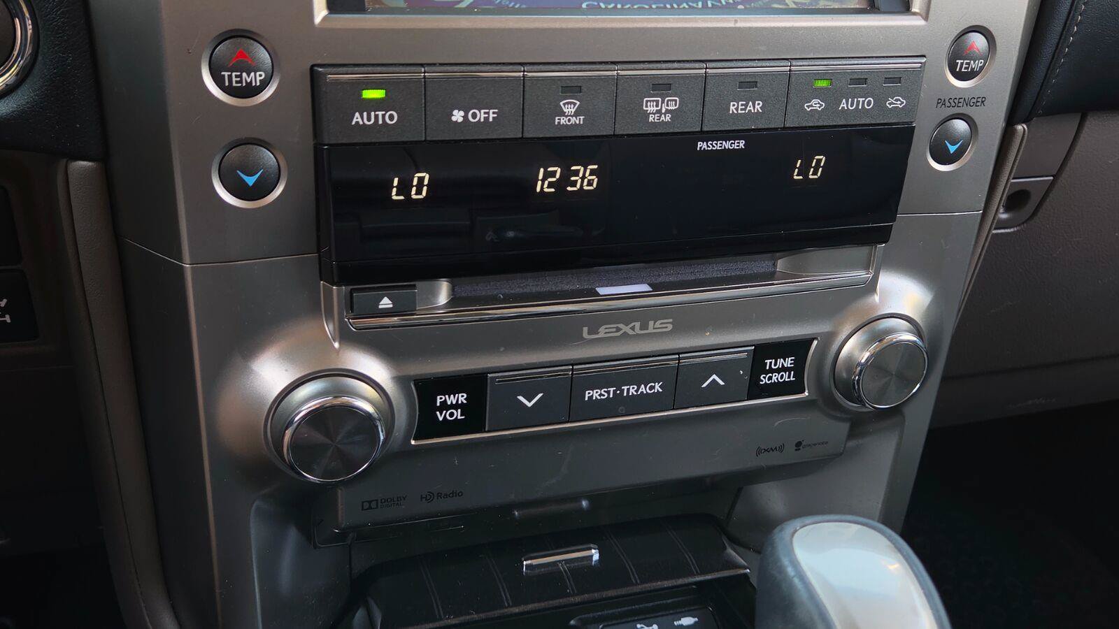 Used 2020 Lexus GX 460 Premium w/ Premium Package AWD/4WD image 39