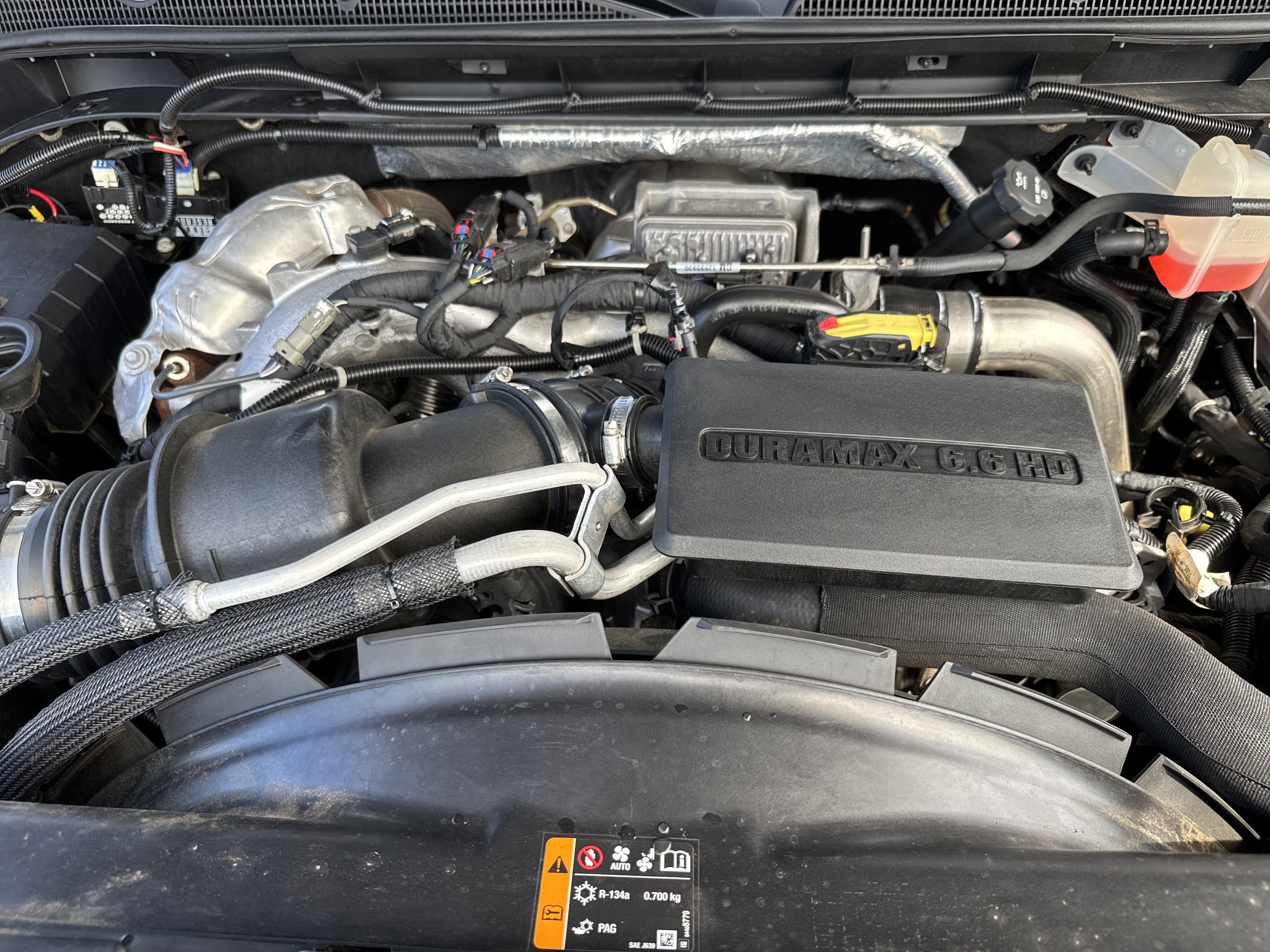 Used 2022 GMC Sierra 3500 AT4 w/ AT4 Preferred Package AWD/4WD image 35