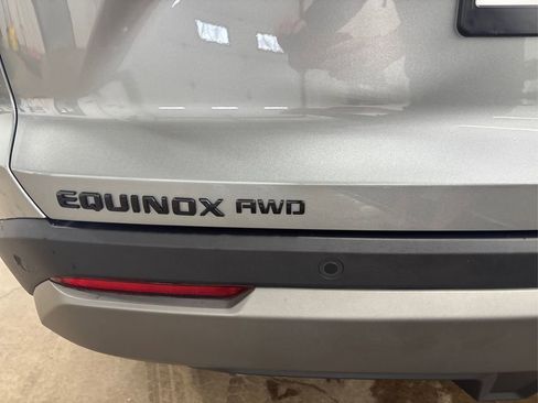 Used 2025 Chevrolet Equinox LT w/ Convenience Package II image 15