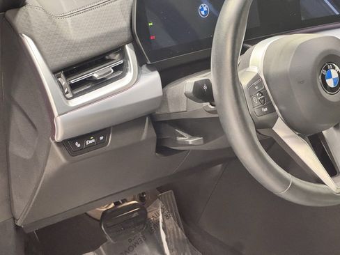 Certified 2025 BMW X2 xDrive28i image 17