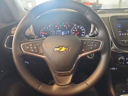 Used 2023 Chevrolet Equinox LT AWD/4WD image 24
