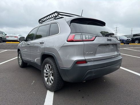 Used 2019 Jeep Cherokee Latitude Plus AWD/4WD image 6