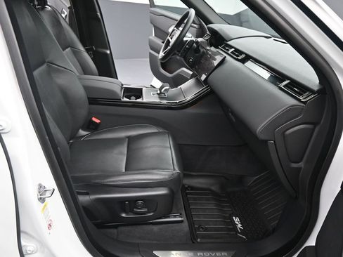 Used 2024 Land Rover Range Rover Velar Dynamic SE image 20