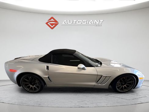 Used 2012 Chevrolet Corvette Grand Sport w/ 3LT Preferred Equipment Group RWD image 5
