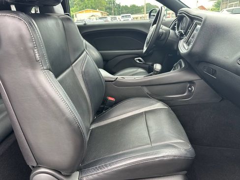 Used 2019 Dodge Challenger SXT w/ Plus Package RWD image 14