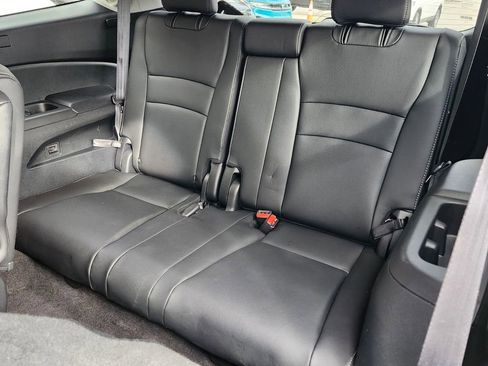 Used 2022 Honda Pilot Elite image 11