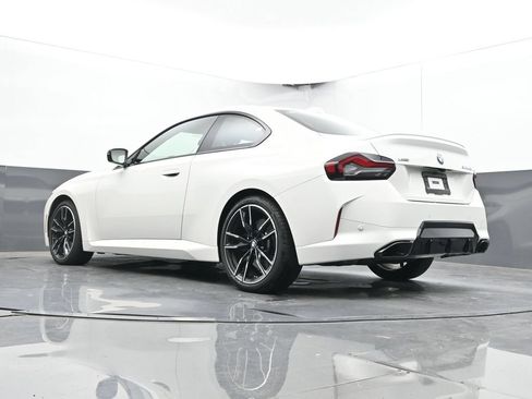Used 2026 BMW M240i xDrive Coupe AWD/4WD image 36