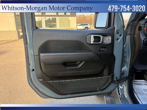 Used 2024 Jeep Wrangler Unlimited Rubicon image 18