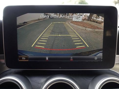 Used 2015 Mercedes-Benz C 300 Sedan image 40