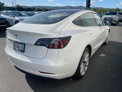Used 2020 Tesla Model 3 Standard Range Plus RWD image 3