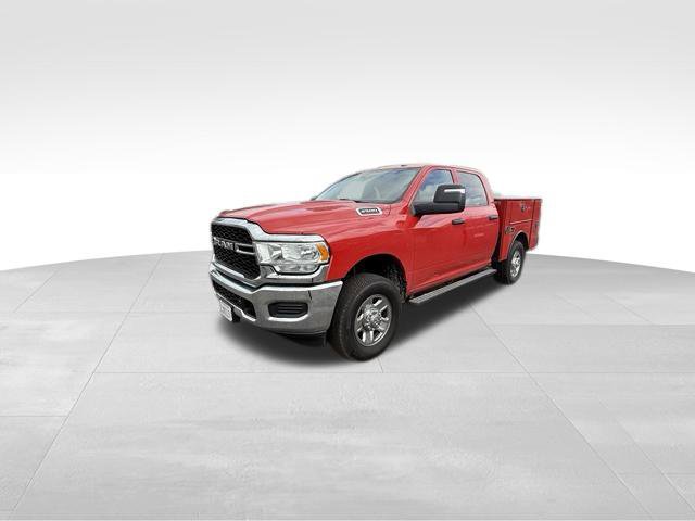 Used 2024 RAM 2500 Tradesman w/ Chrome Appearance Group AWD/4WD image 2