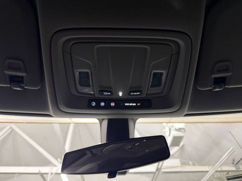 Used 2019 Chevrolet Silverado 1500 LT w/ All-Star Edition AWD/4WD image 31