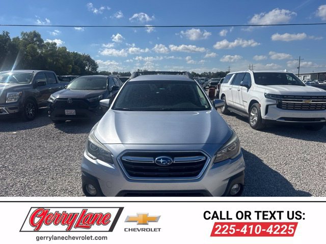 Used 2019 Subaru Outback 2.5i Premium AWD/4WD image 1
