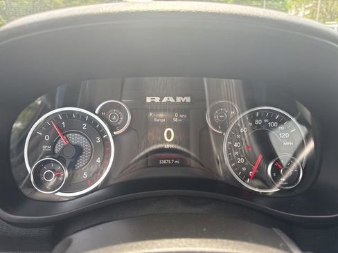 Certified 2024 RAM 3500 Big Horn AWD/4WD image 13
