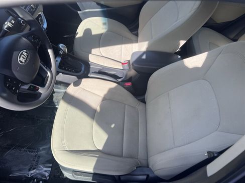 Used 2014 Kia Rio EX image 9